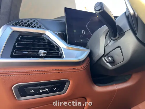 Poza anunț 31