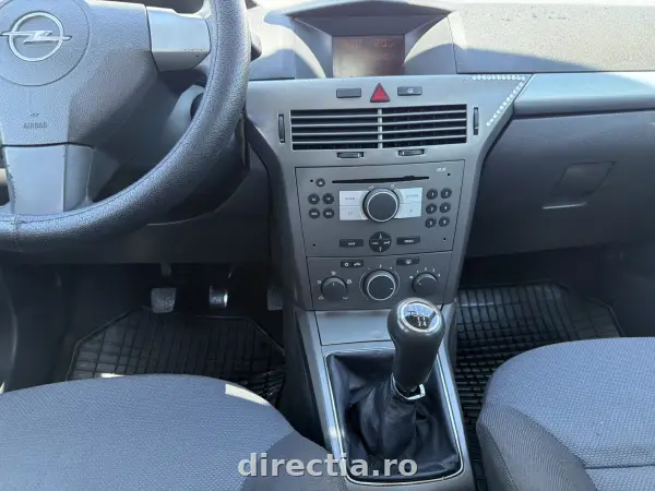 Poza anunț 12