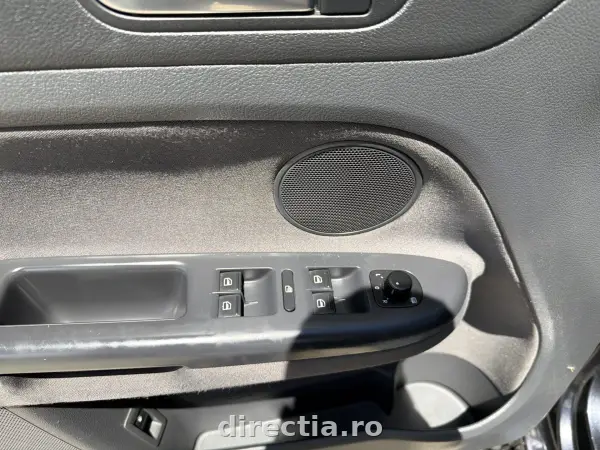Poza anunț 16