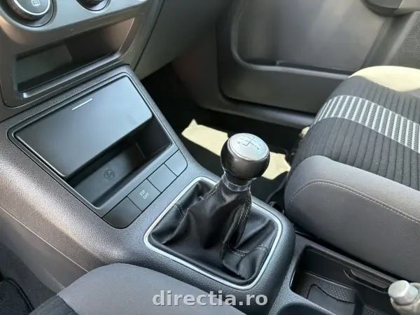 Poza anunț 18