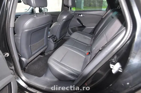 Poza anunț 18
