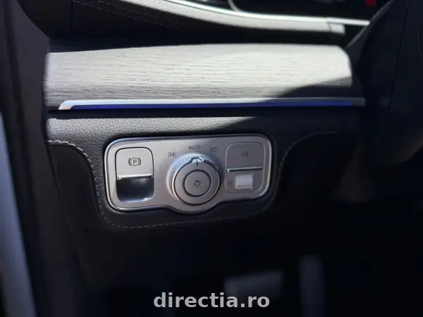 Poza anunț 13