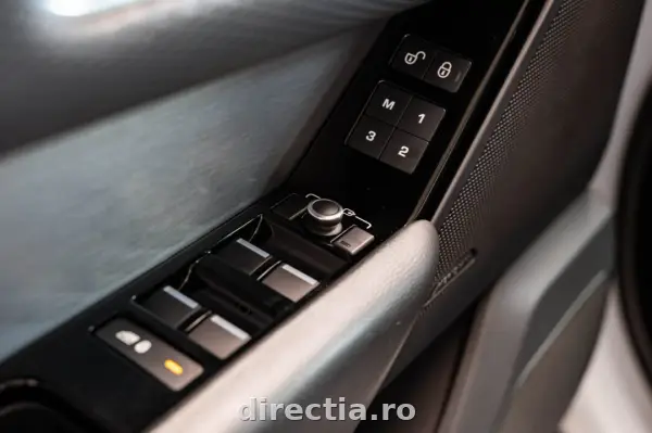 Poza anunț 26