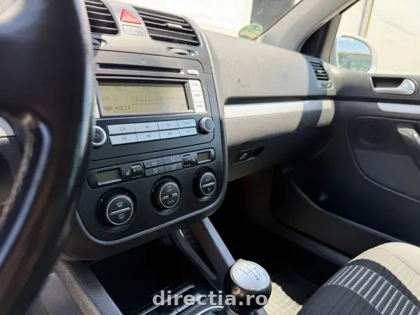 Poza anunț 18