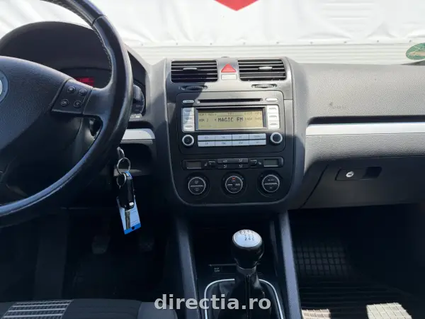 Poza anunț 14