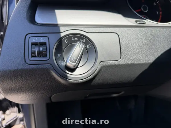 Poza anunț 18