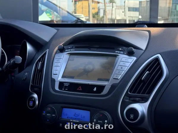 Poza anunț 12