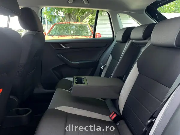 Poza anunț 18