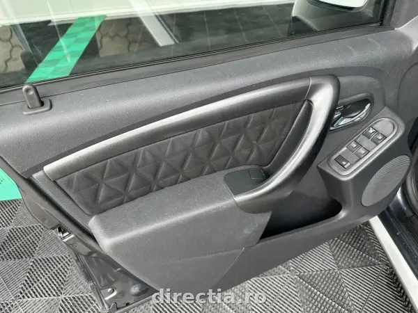 Poza anunț 18