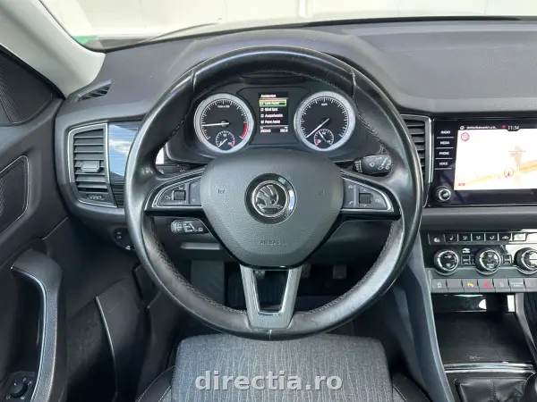 Poza anunț 12