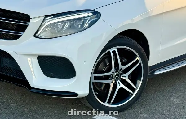 Poza anunț 26