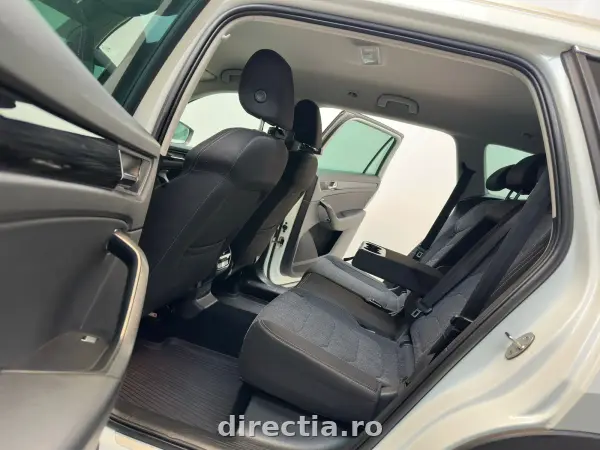 Poza anunț 12