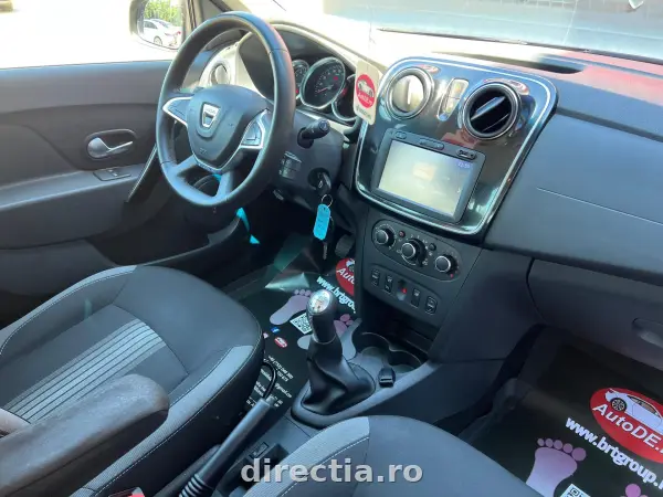 Poza anunț 17