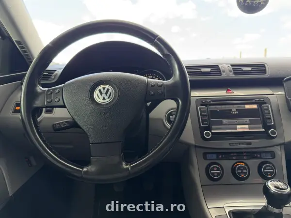 Poza anunț 12