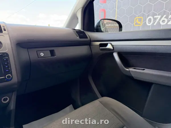 Poza anunț 12