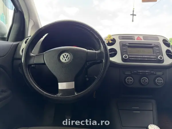 Poza anunț 12