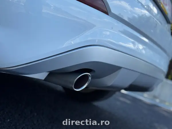 Poza anunț 12