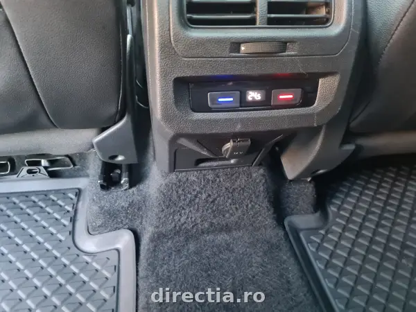 Poza anunț 11