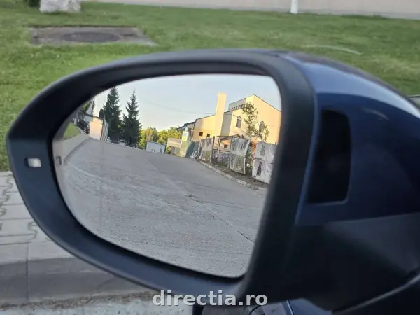 Poza anunț 27
