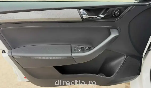Poza anunț 14