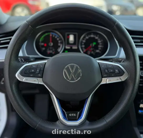 Poza anunț 24