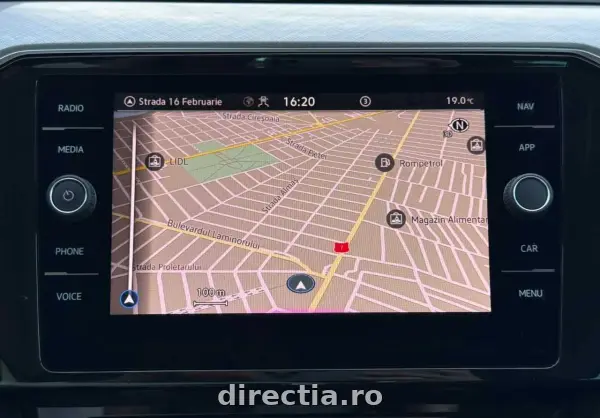 Poza anunț 32