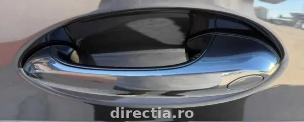 Poza anunț 13