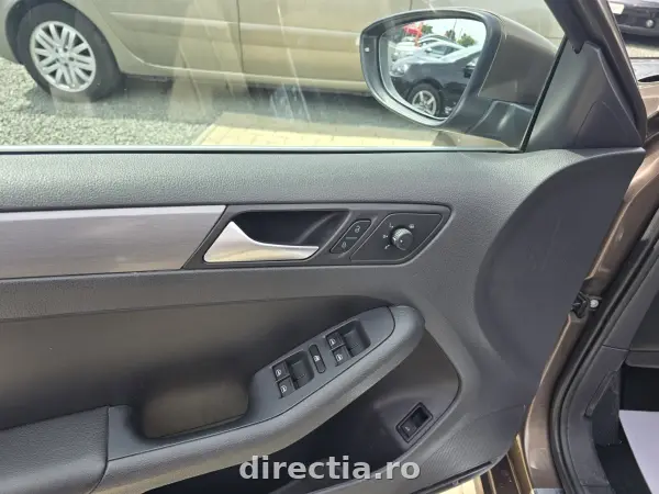 Poza anunț 12