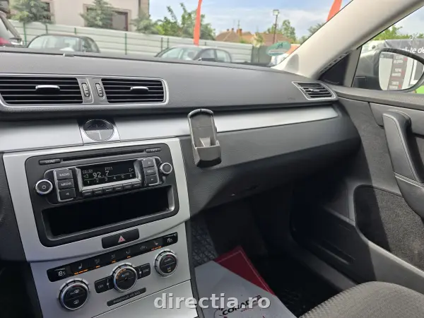 Poza anunț 23