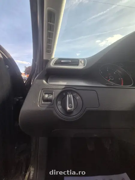 Poza anunț 12