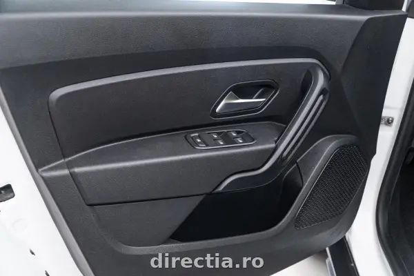 Poza anunț 26