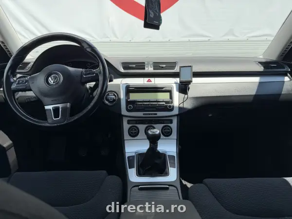 Poza anunț 12