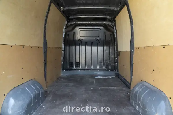 Poza anunț 19