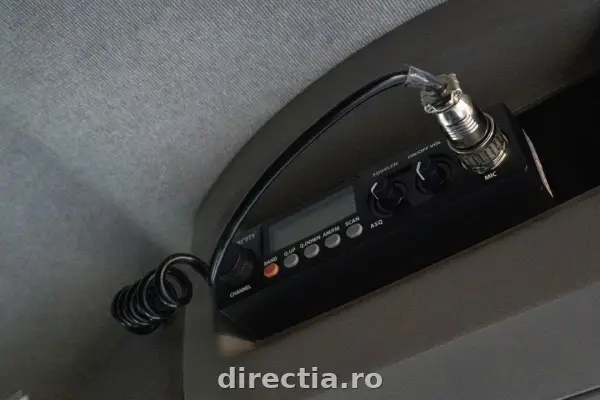 Poza anunț 12