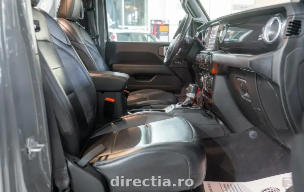 Poza anunț 13