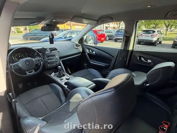 Poza anunț 12