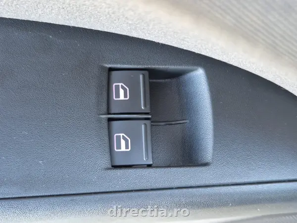 Poza anunț 13