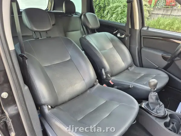 Poza anunț 25