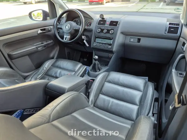 Poza anunț 26