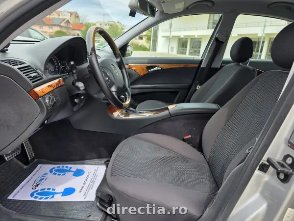 Poza anunț 12