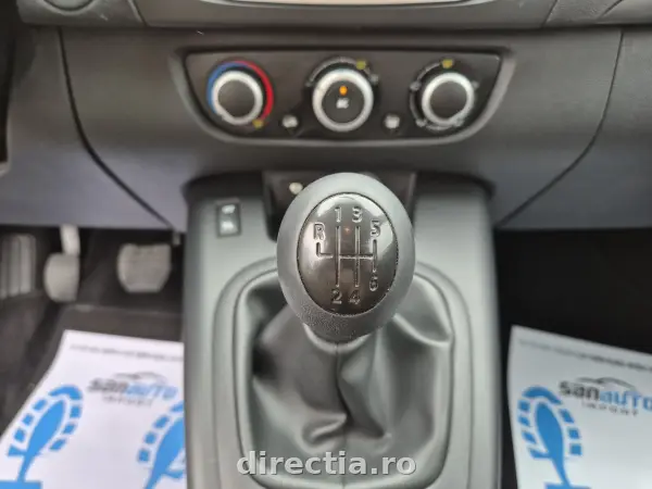 Poza anunț 19