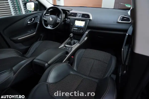 Poza anunț 23
