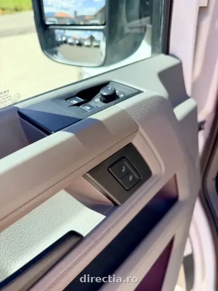 Poza anunț 16