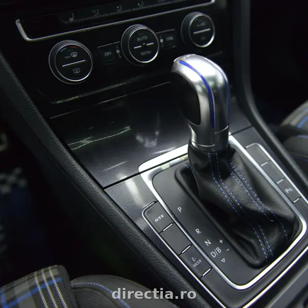 Poza anunț 12