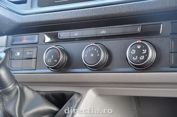 Poza anunț 18