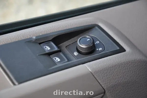 Poza anunț 19