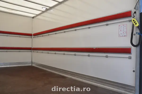 Poza anunț 10