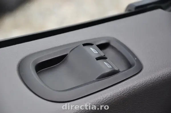 Poza anunț 19