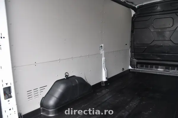 Poza anunț 9