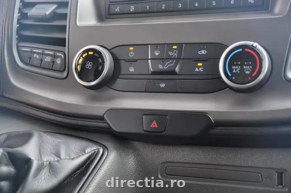 Poza anunț 18